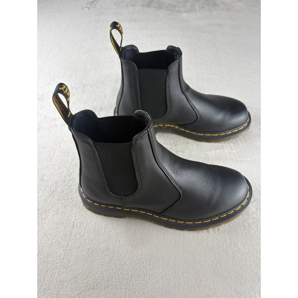 Dr. Martens 2976 Black Smooth Leather Chelsea Boots Womens 7 US L 38 EU